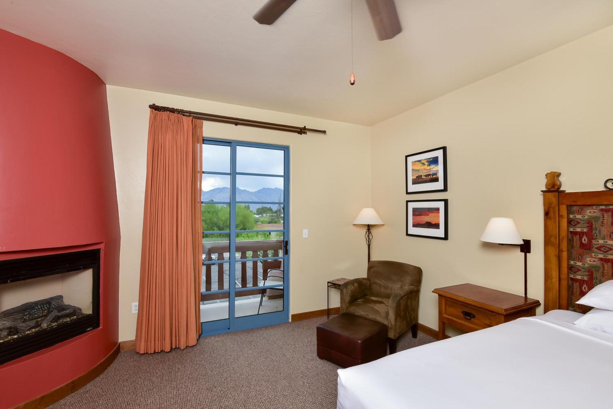 Lodge On The Desert Tucson Bagian luar foto