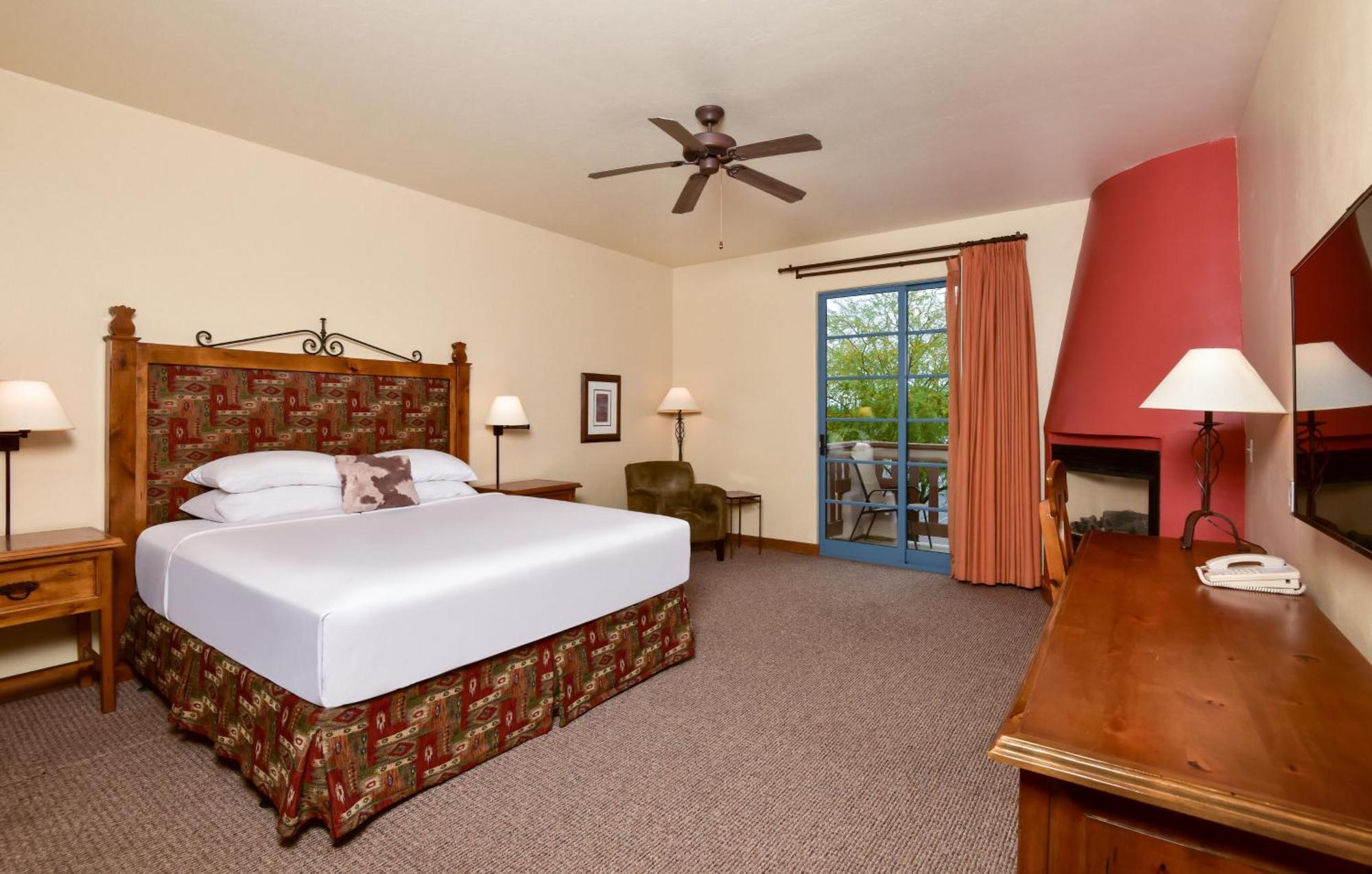 Lodge On The Desert Tucson Bagian luar foto