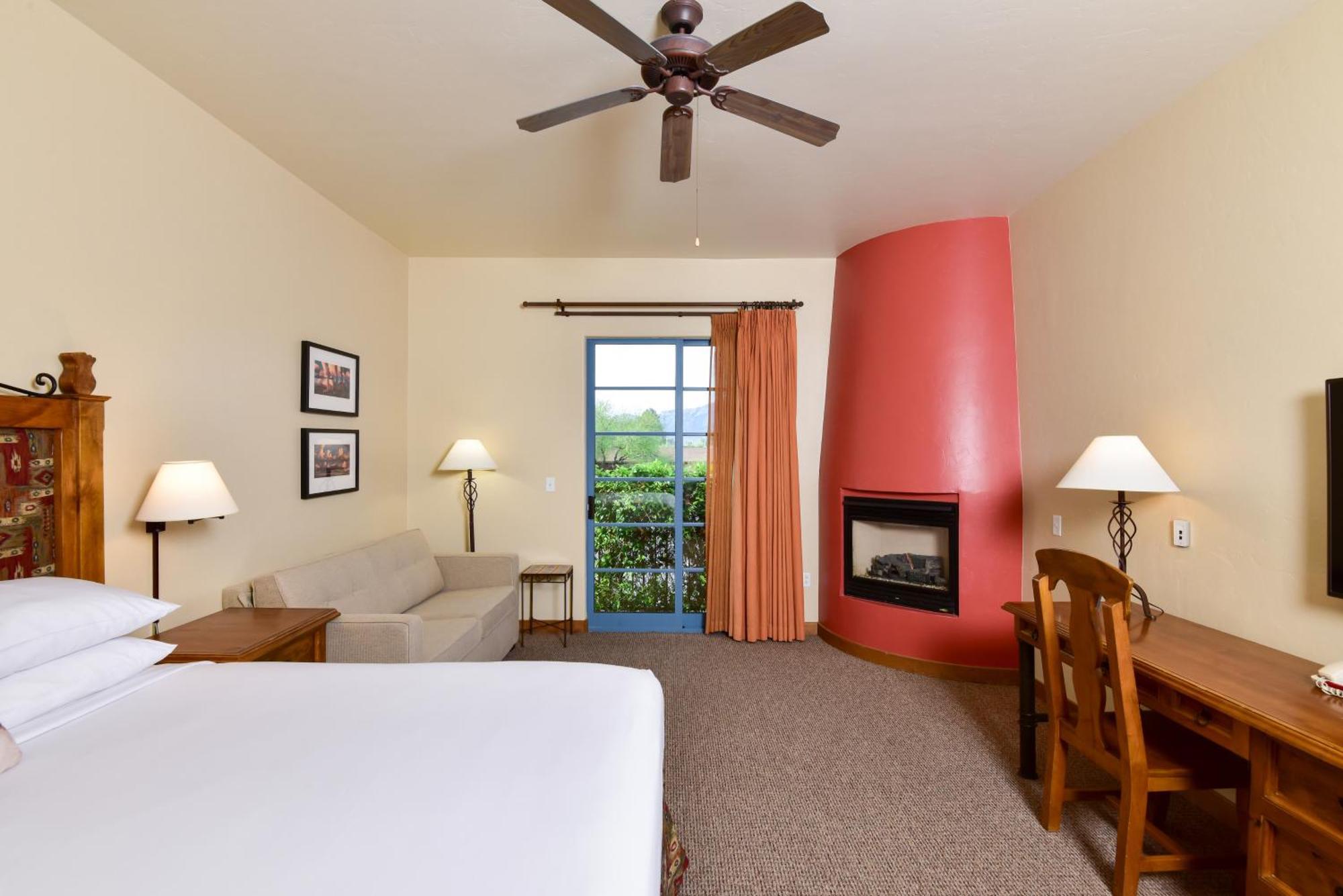 Lodge On The Desert Tucson Bagian luar foto