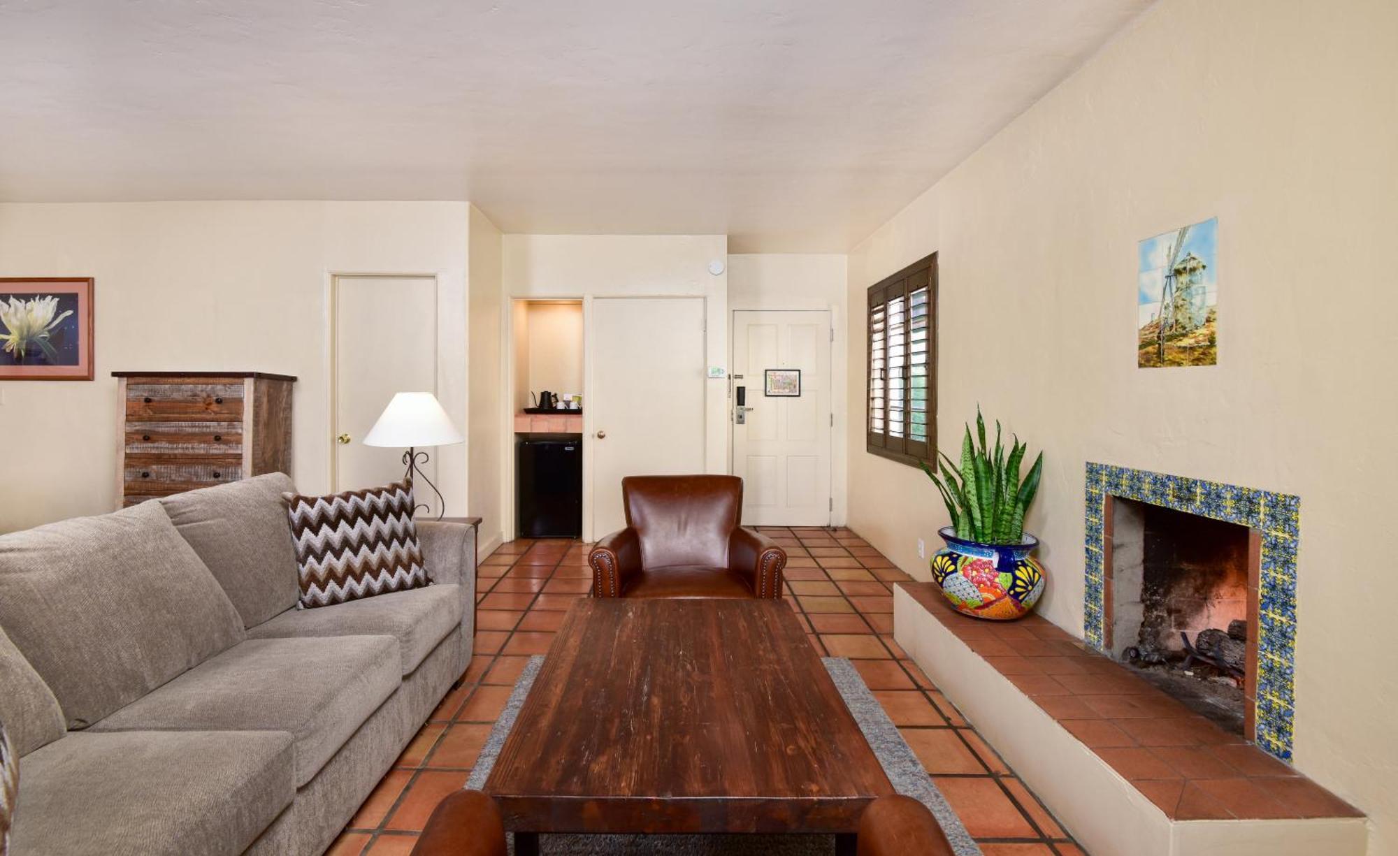 Lodge On The Desert Tucson Bagian luar foto