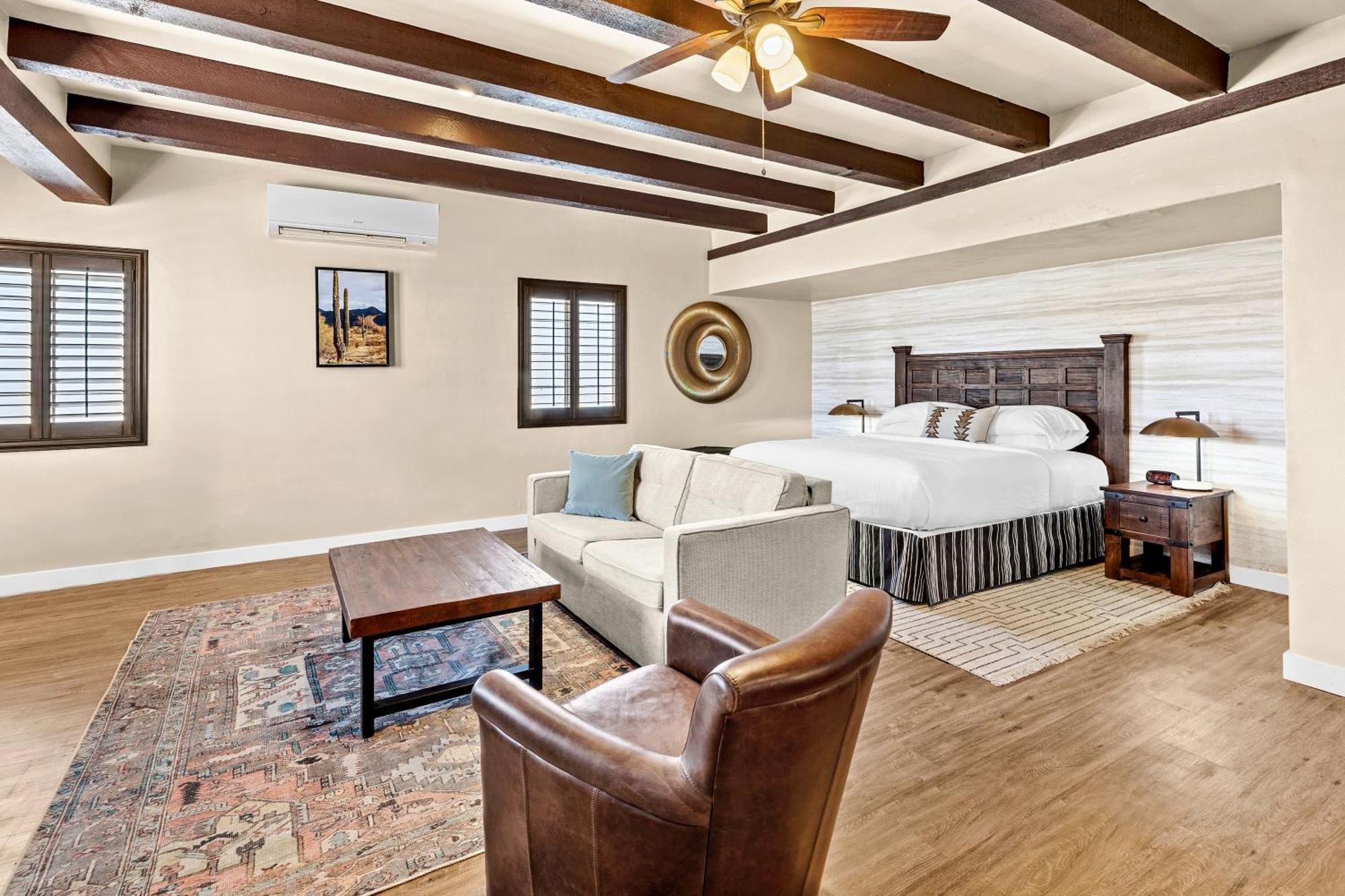 Lodge On The Desert Tucson Bagian luar foto