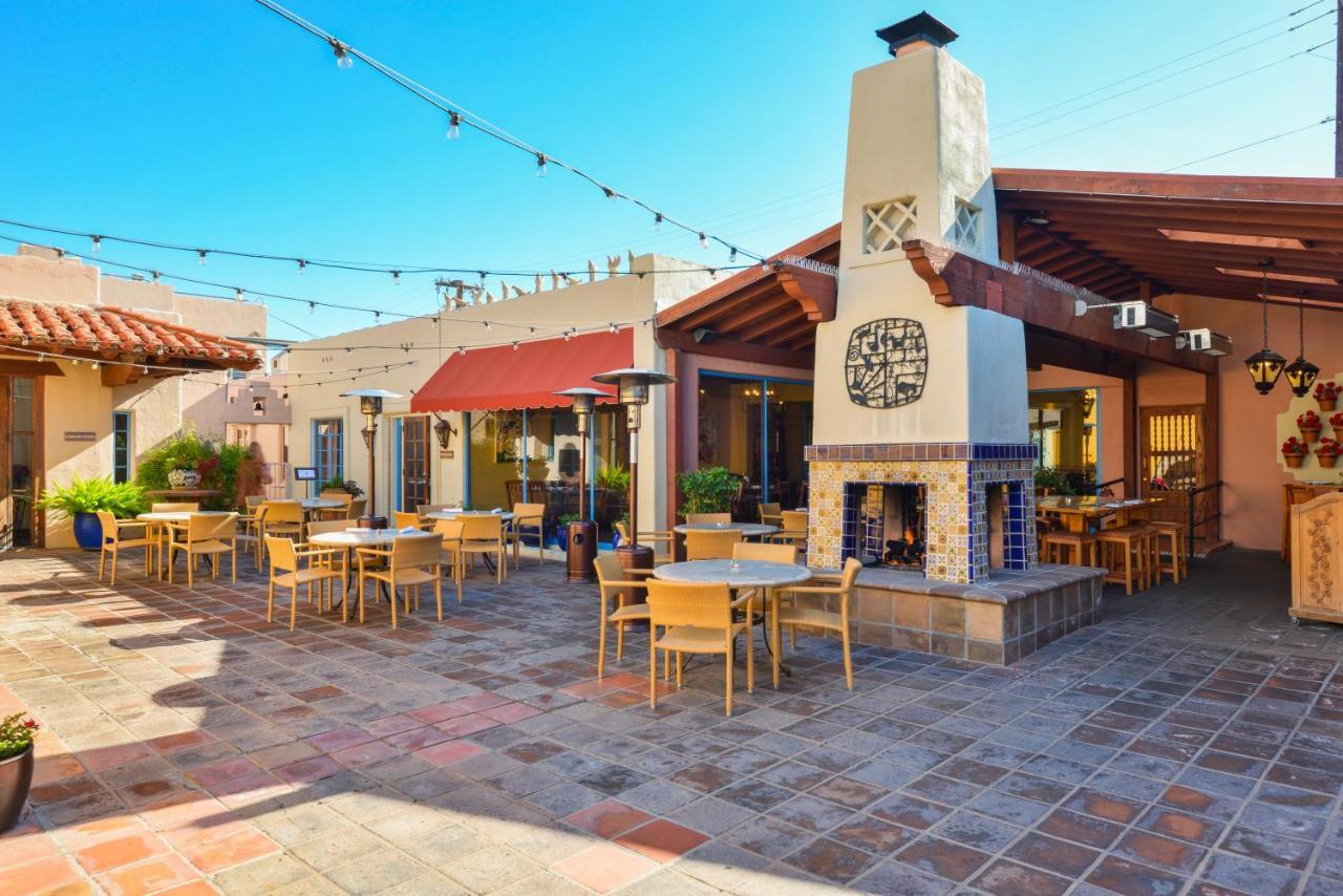 Lodge On The Desert Tucson Bagian luar foto